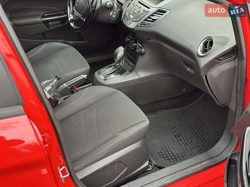 Хэтчбек Ford Fiesta 2016 в Чернигове фото 23 Хэтчбек Ford Fiesta 2016 в Чернигове