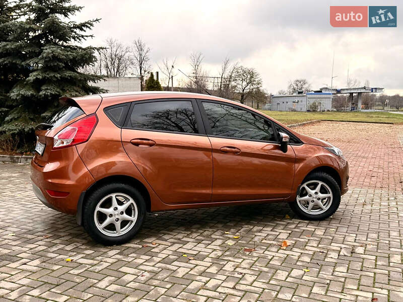 Хэтчбек Ford Fiesta 2013 в Харькове фото 23 Хэтчбек Ford Fiesta 2013 в Харькове