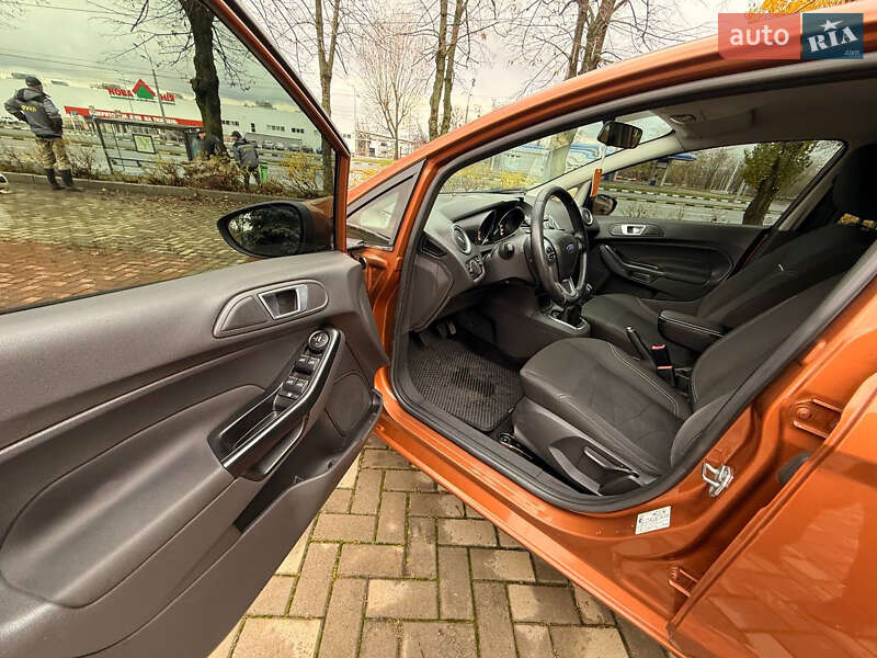 Хэтчбек Ford Fiesta 2013 в Харькове фото 31 Хэтчбек Ford Fiesta 2013 в Харькове