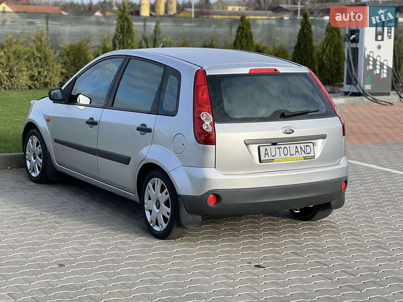 Хэтчбек Ford Fiesta 2006 в Виннице