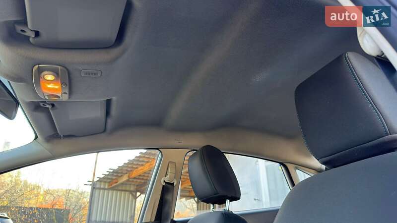 Седан Ford Fiesta 2011 в Львові