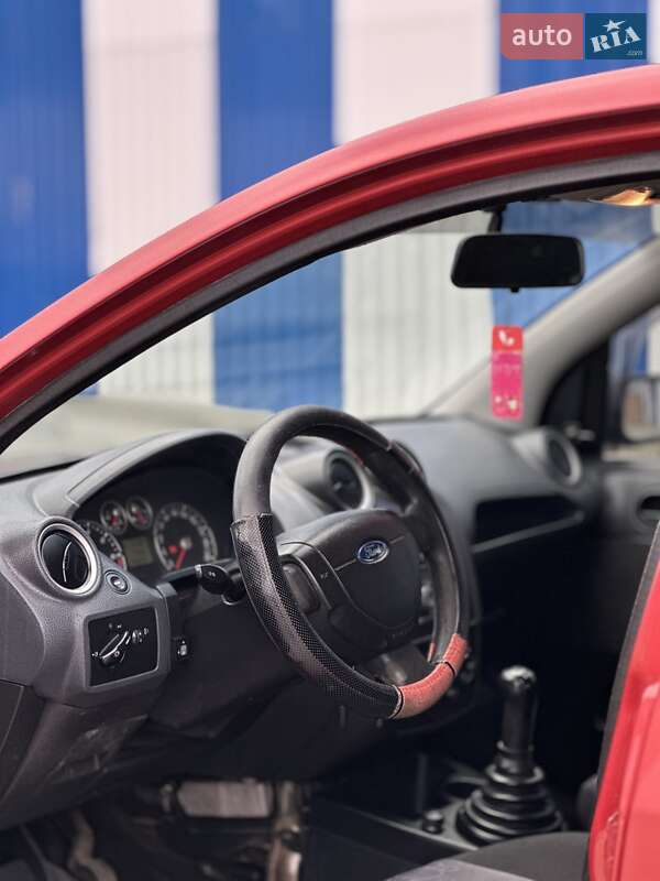 Хэтчбек Ford Fiesta 2007 в Одессе фото 8 Хэтчбек Ford Fiesta 2007 в Одессе