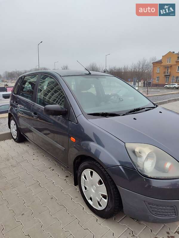 Хетчбек Ford Fiesta 2007 в Львові