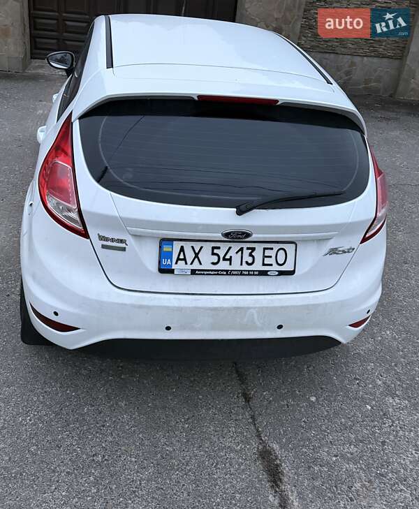 Хетчбек Ford Fiesta 2016 в Харкові