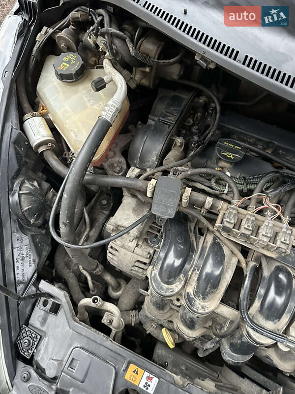 Седан Ford Fiesta 2013 в Львові фото 22 Седан Ford Fiesta 2013 в Львові