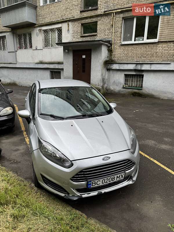 Хетчбек Ford Fiesta 2018 в Львові фото 2 Хетчбек Ford Fiesta 2018 в Львові