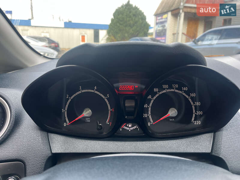 Хетчбек Ford Fiesta 2011 в Білій Церкві