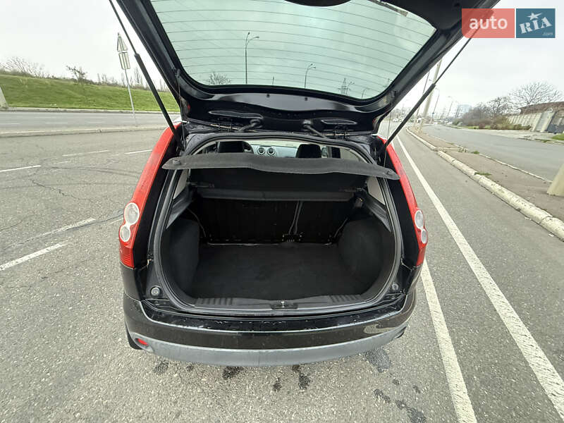 Хетчбек Ford Fiesta 2008 в Одесі фото 9 Хетчбек Ford Fiesta 2008 в Одесі