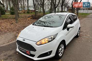 Хэтчбек Ford Fiesta 2013 в Киеве