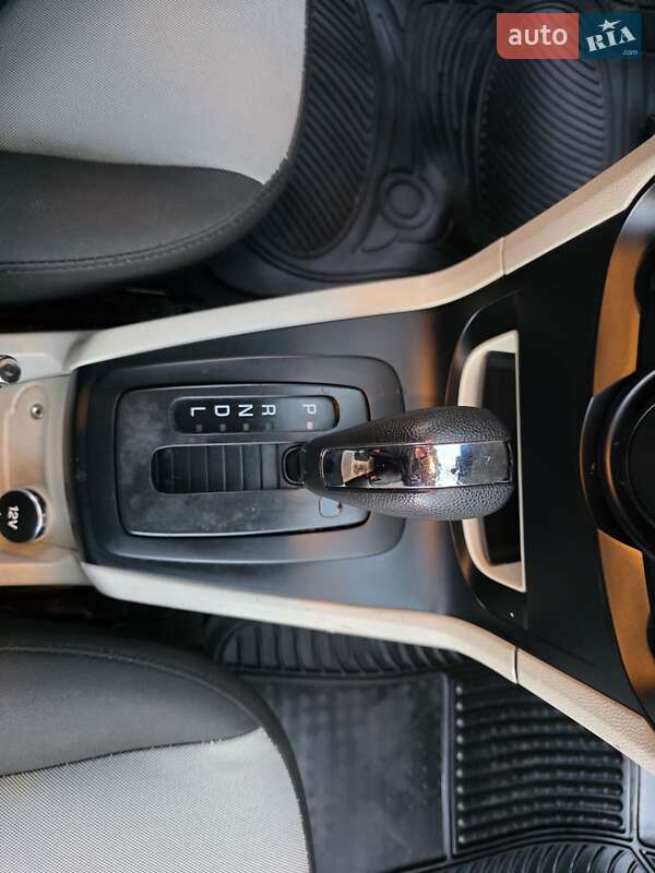 Хэтчбек Ford Fiesta 2013 в Хмельницком