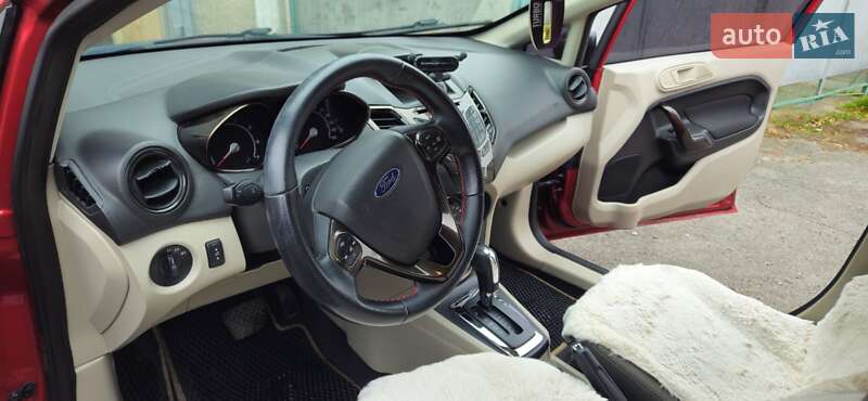 Седан Ford Fiesta 2011 в Хмельницькому