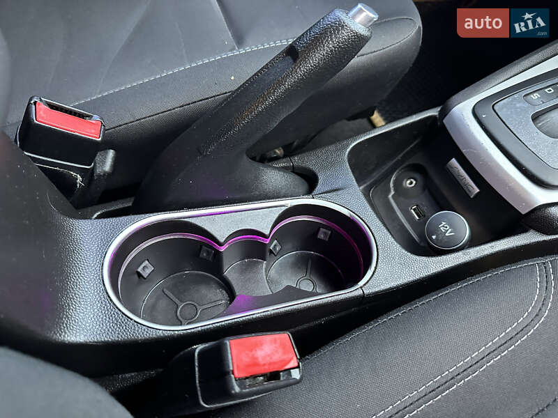 Седан Ford Fiesta 2015 в Миколаєві