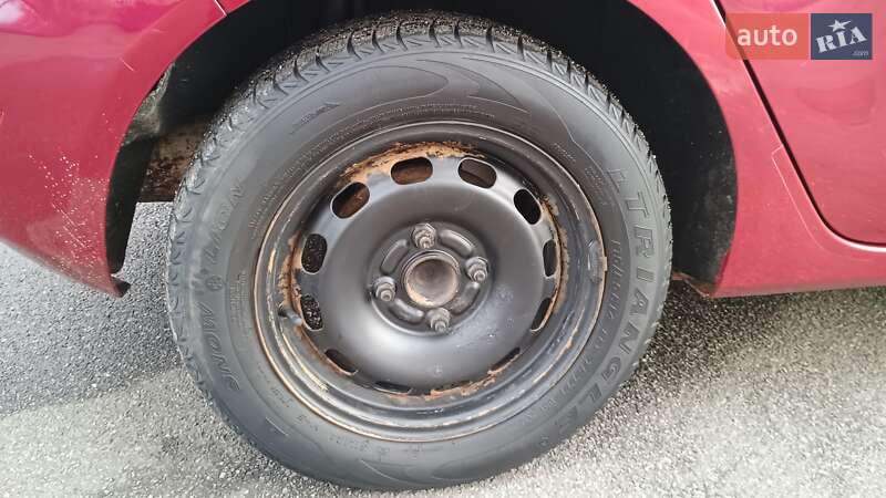 Хетчбек Ford Fiesta 2012 в Вінниці фото 28 Хетчбек Ford Fiesta 2012 в Вінниці