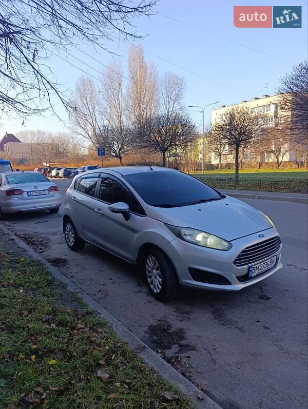 Хетчбек Ford Fiesta 2013 в Києві