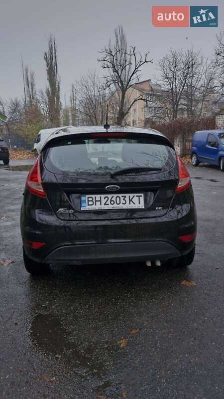 Хэтчбек Ford Fiesta 2011 в Николаеве