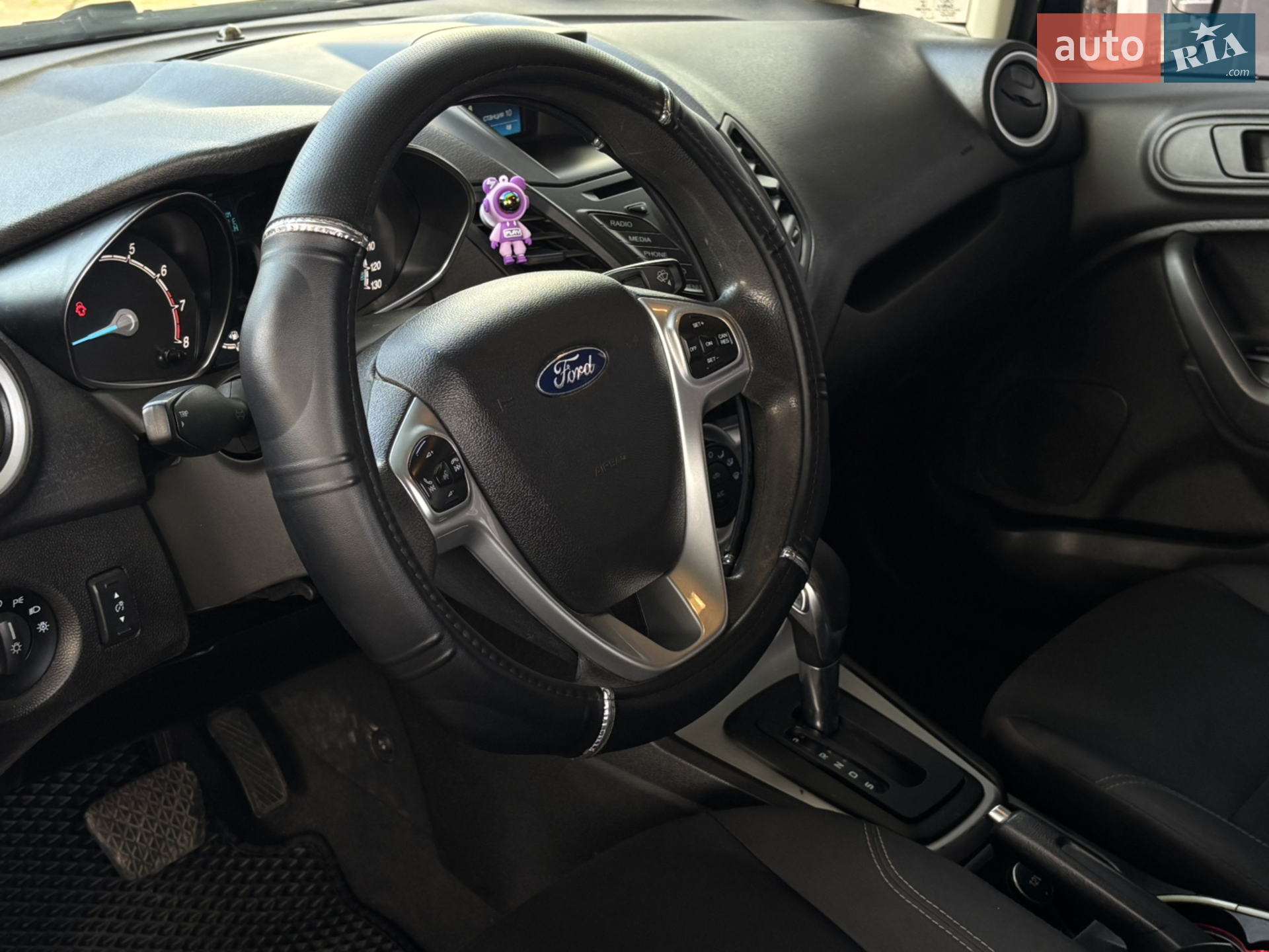 2017 Ford Fiesta - мініатюра 9