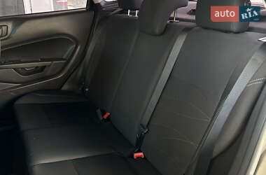 Седан Ford Fiesta 2017 в Миколаєві