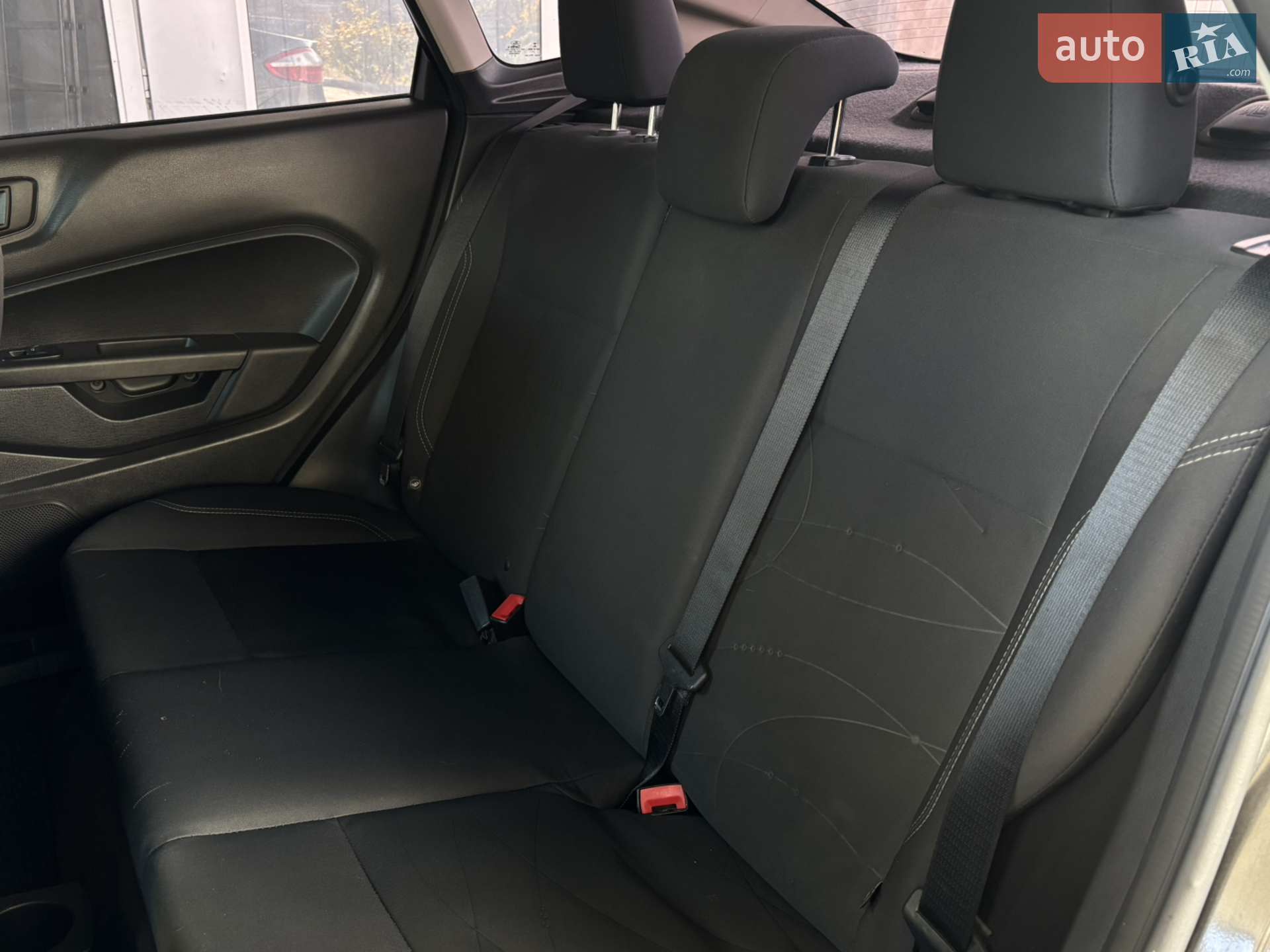 2017 Ford Fiesta - мініатюра 16