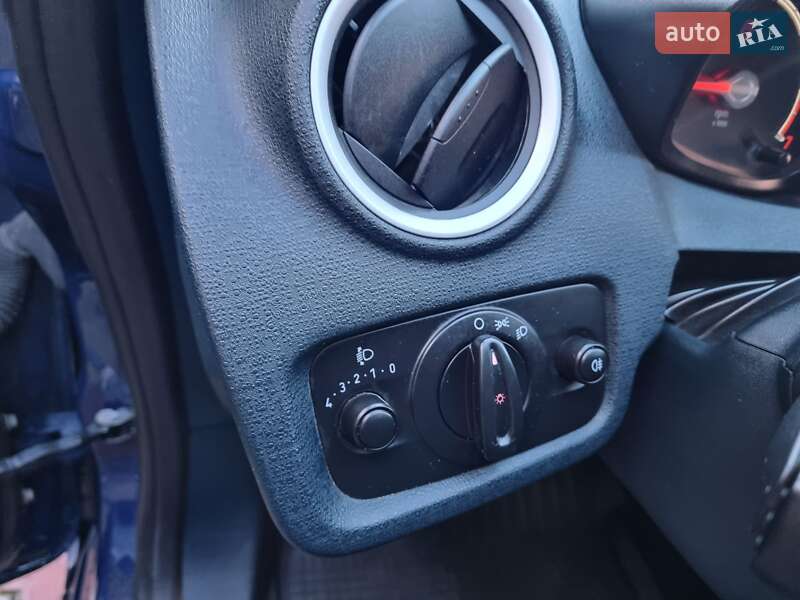 Хетчбек Ford Fiesta 2012 в Харкові