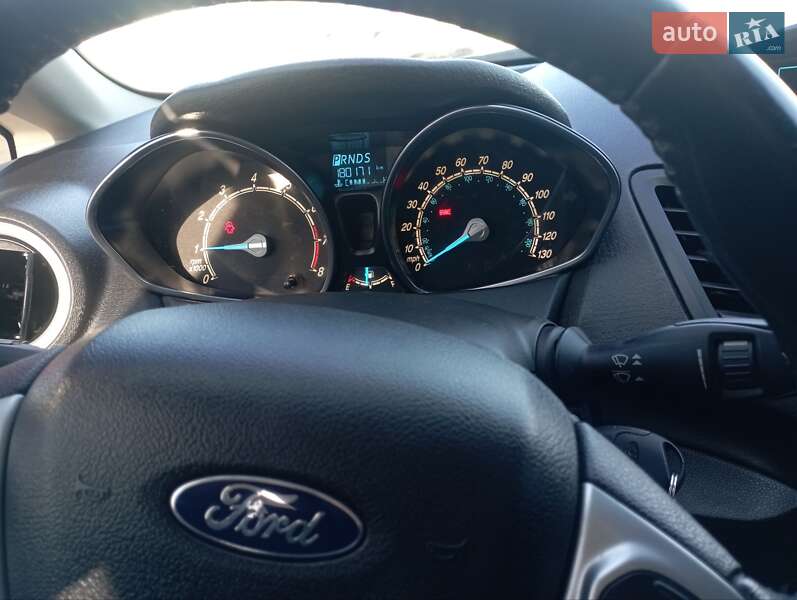 Седан Ford Fiesta 2013 в Голованівську фото 5 Седан Ford Fiesta 2013 в Голованівську