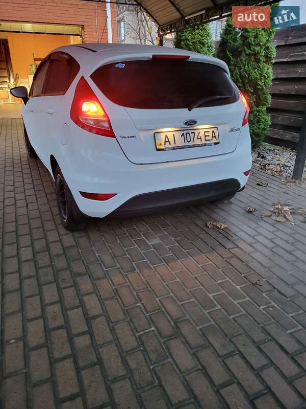 Хэтчбек Ford Fiesta 2011 в Борисполе фото 5 Хэтчбек Ford Fiesta 2011 в Борисполе