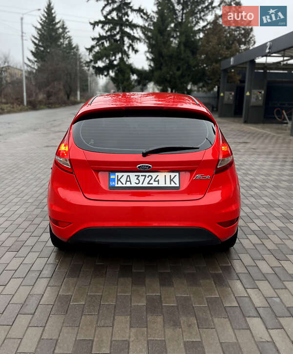 Хетчбек Ford Fiesta 2012 в Лубнах фото 4 Хетчбек Ford Fiesta 2012 в Лубнах