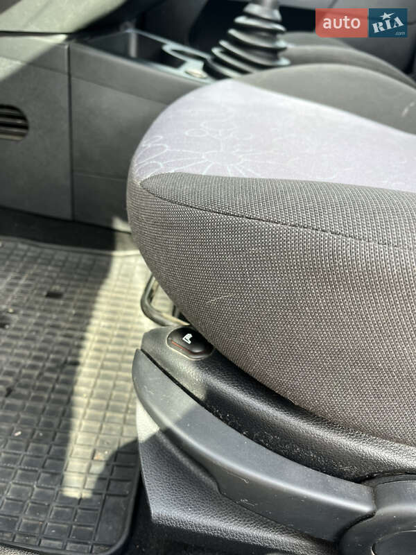 Хэтчбек Ford Fiesta 2006 в Киеве