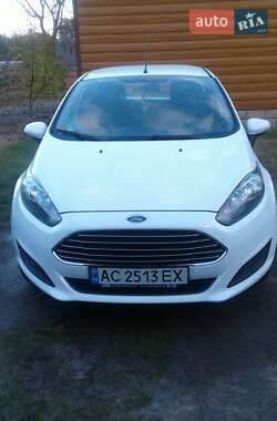 Хэтчбек Ford Fiesta 2013 в Маневичах