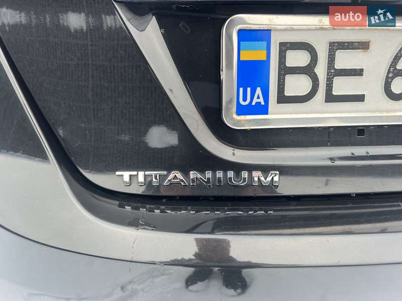 Хетчбек Ford Fiesta 2015 в Львові