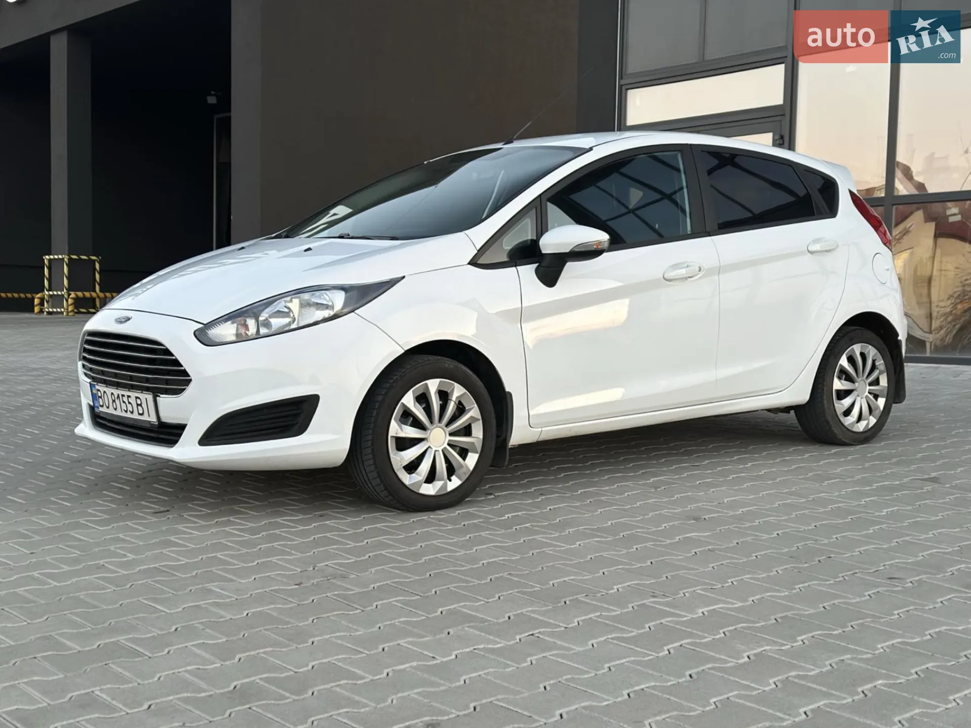2017 Ford Fiesta - мініатюра 4