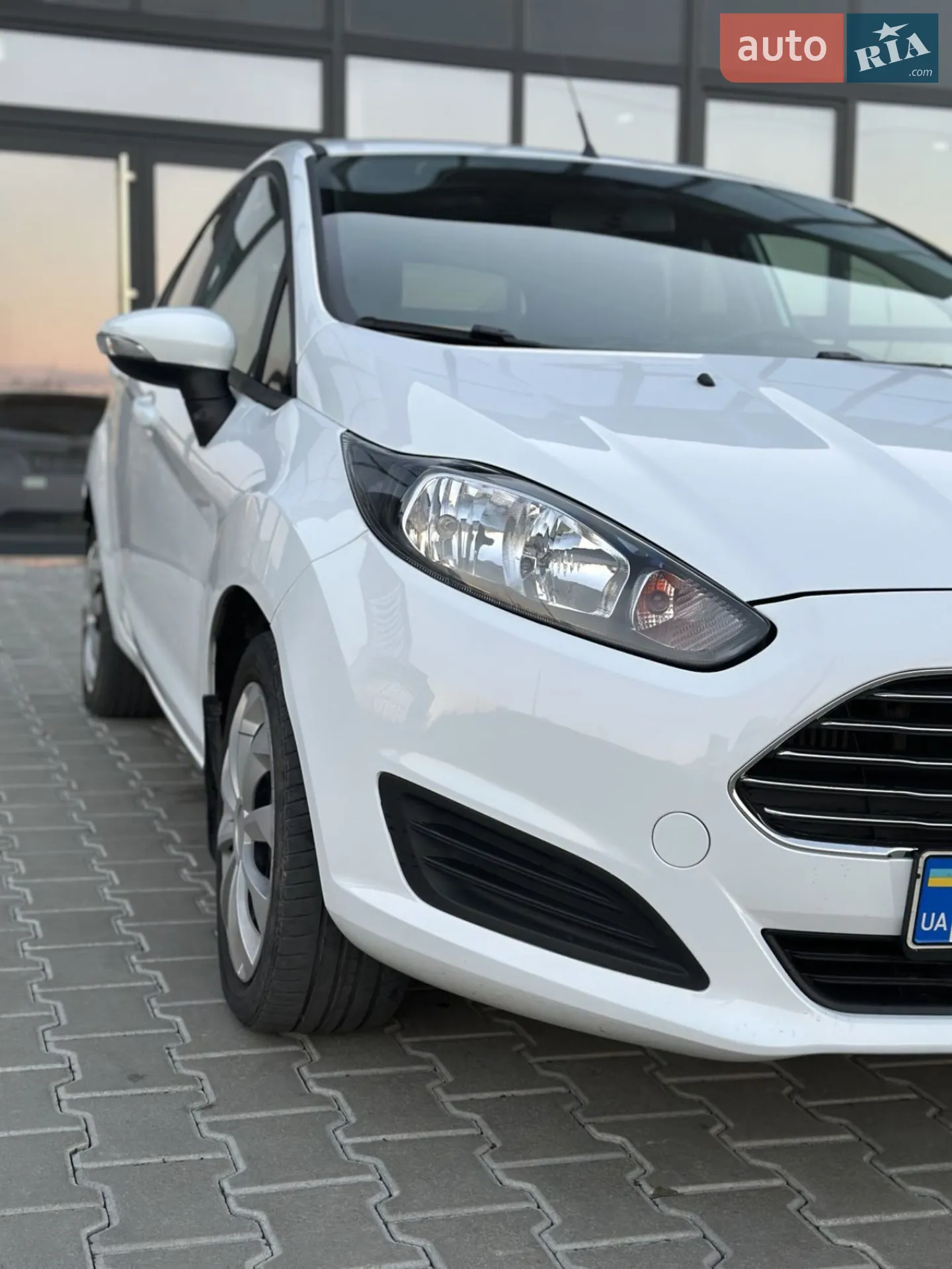 2017 Ford Fiesta - мініатюра 18