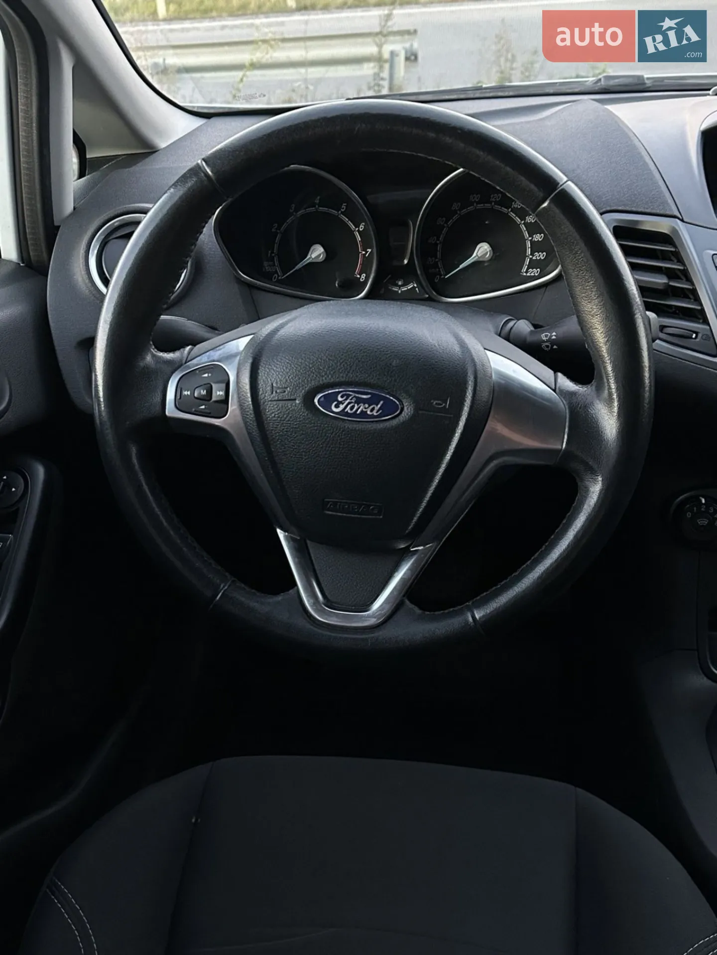 2017 Ford Fiesta - мініатюра 39