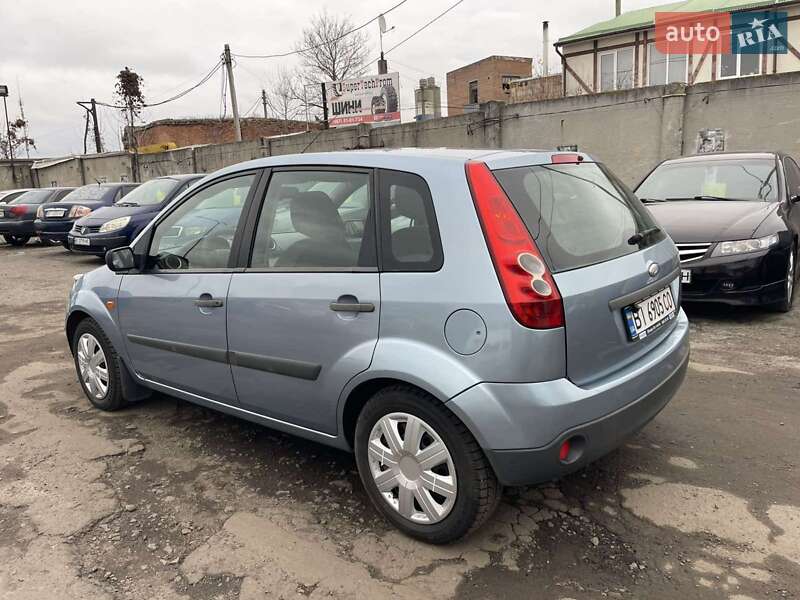 Хэтчбек Ford Fiesta 2006 в Полтаве