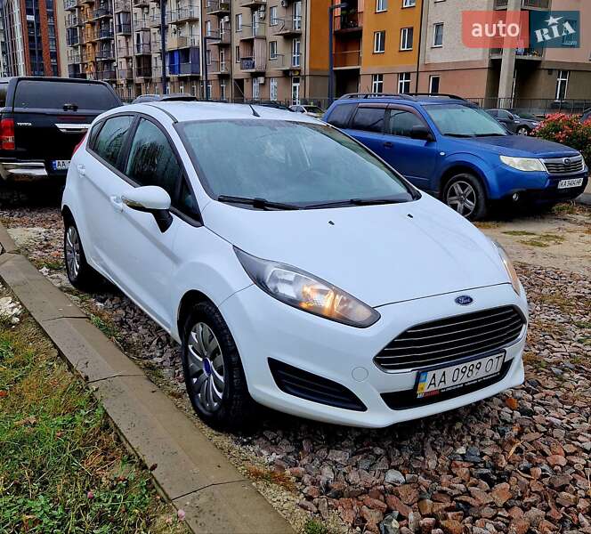 Хетчбек Ford Fiesta 2015 в Броварах фото 6 Хетчбек Ford Fiesta 2015 в Броварах