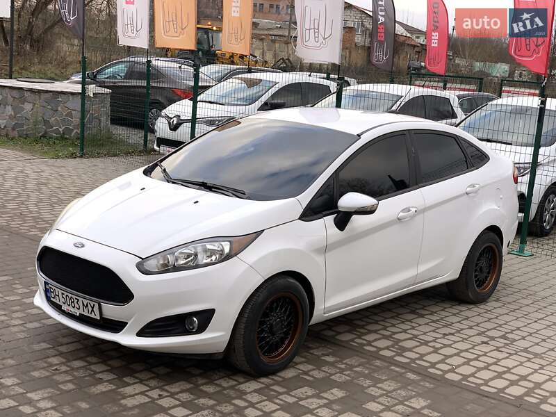 Седан Ford Fiesta 2015 в Бердичеве