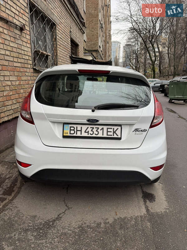 Хетчбек Ford Fiesta 2013 в Одесі
