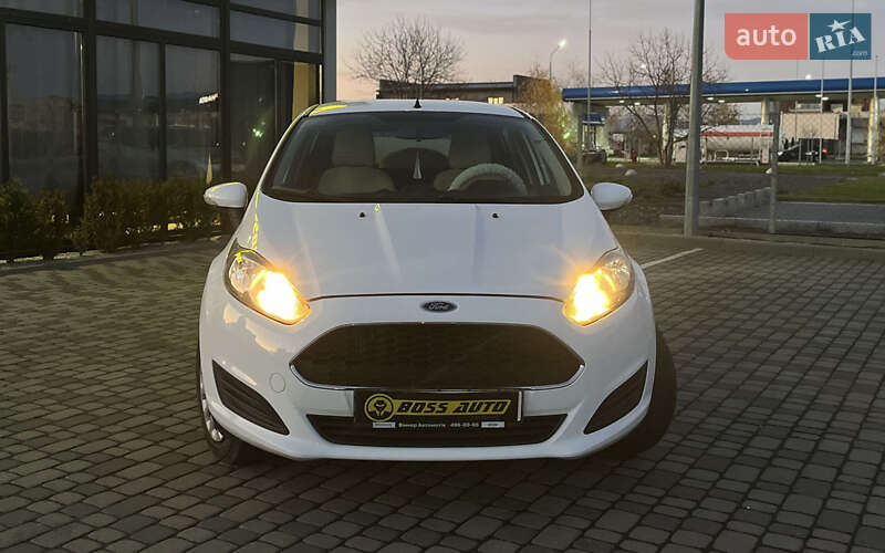 Хетчбек Ford Fiesta 2016 в Мукачевому