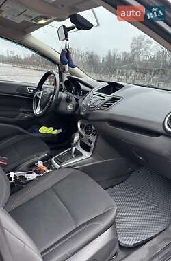 Седан Ford Fiesta 2016 в Харькове