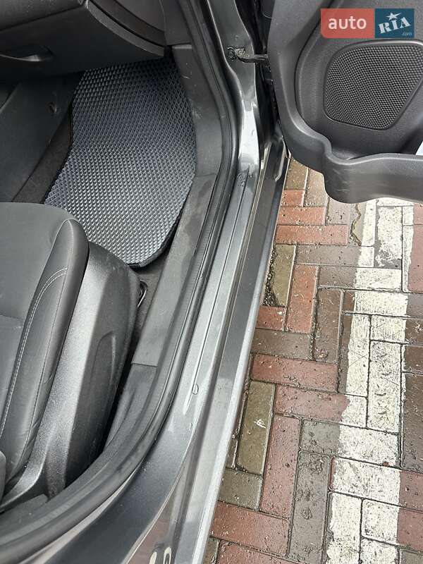 Седан Ford Fiesta 2016 в Харкові фото 6 Седан Ford Fiesta 2016 в Харкові