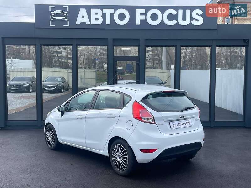 Хетчбек Ford Fiesta 2014 в Києві фото 8 Хетчбек Ford Fiesta 2014 в Києві