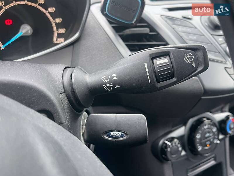 Хетчбек Ford Fiesta 2014 в Києві фото 20 Хетчбек Ford Fiesta 2014 в Києві