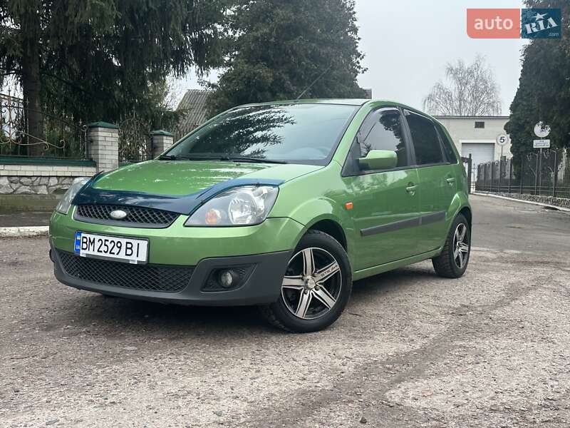Хетчбек Ford Fiesta 2006 в Сумах