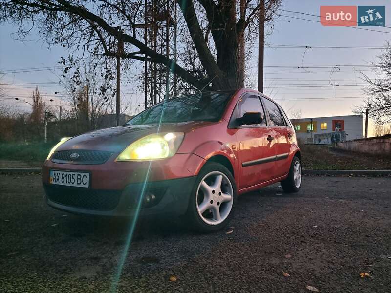 Хэтчбек Ford Fiesta 2007 в Днепре