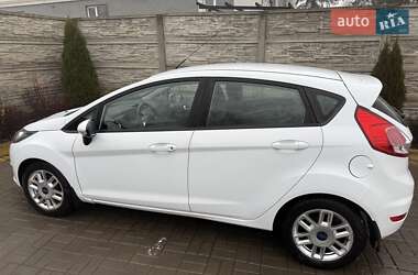 Хэтчбек Ford Fiesta 2016 в Казатине