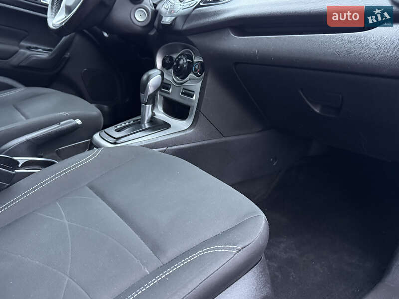 Седан Ford Fiesta 2014 в Ровно фото 40 Седан Ford Fiesta 2014 в Ровно