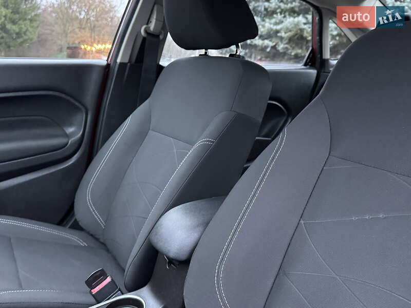 Седан Ford Fiesta 2014 в Ровно фото 61 Седан Ford Fiesta 2014 в Ровно