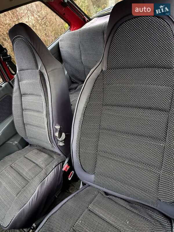 Хэтчбек Ford Fiesta 1987 в Ужгороде