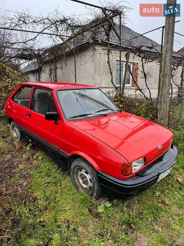 Хэтчбек Ford Fiesta 1987 в Ужгороде