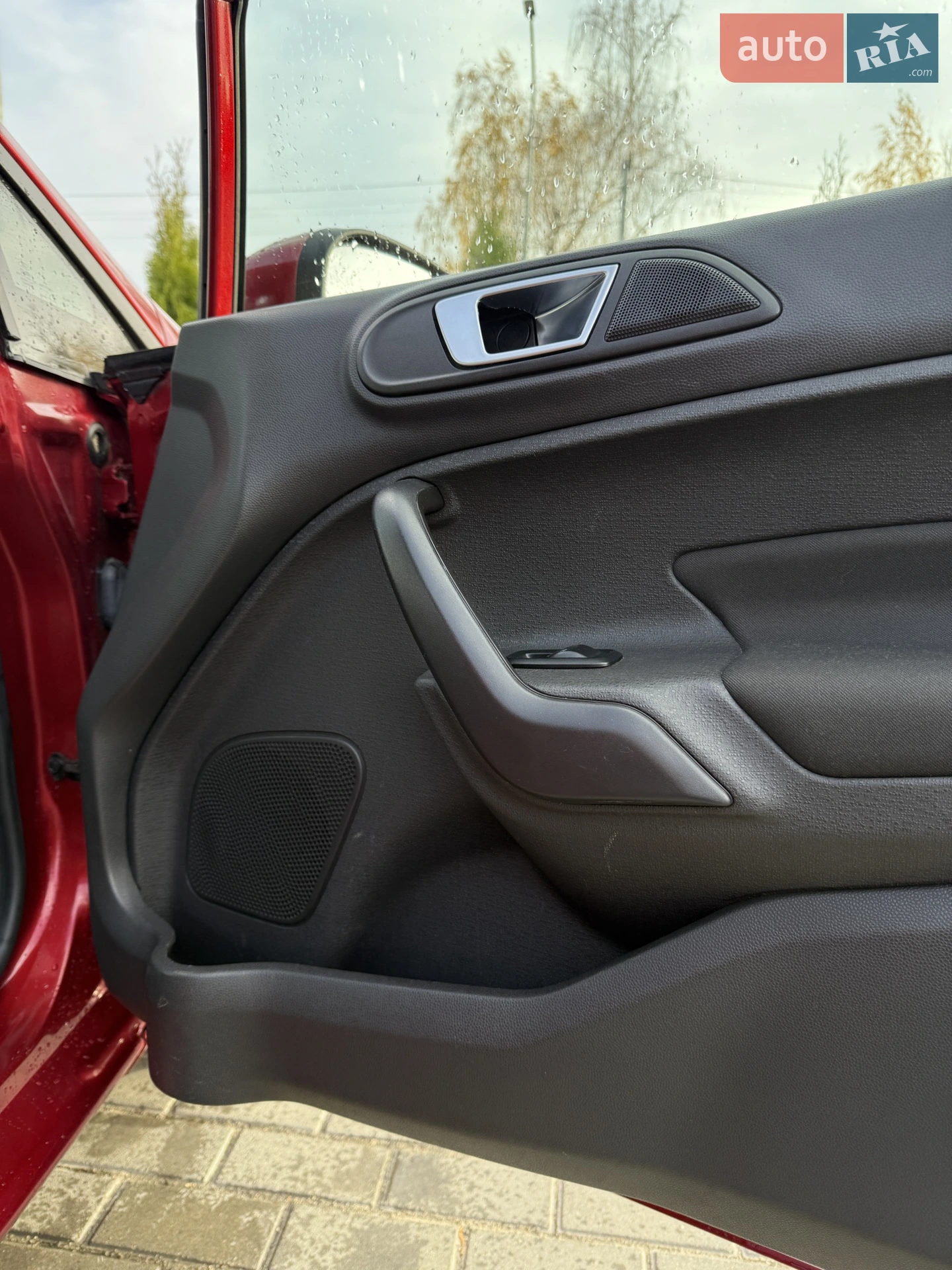2016 Ford Fiesta - мініатюра 31