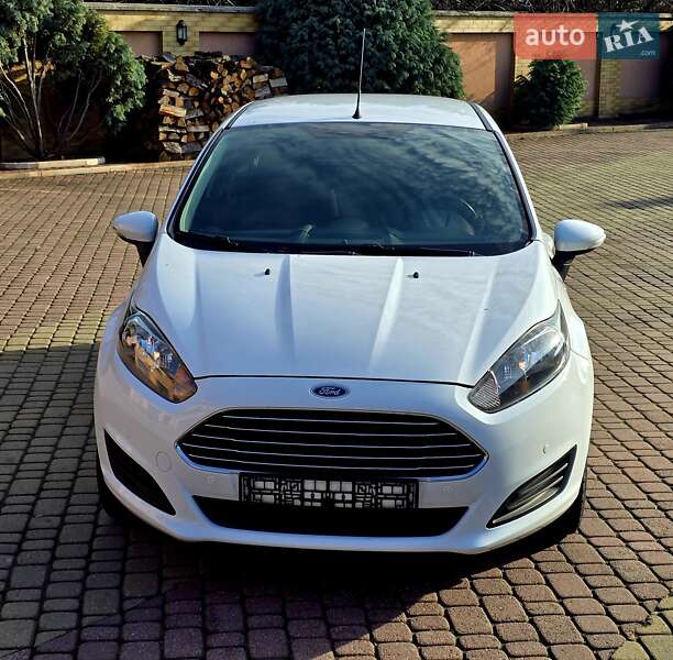Хетчбек Ford Fiesta 2014 в Мукачевому